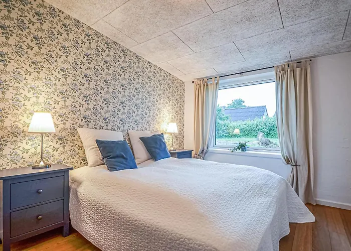 Holiday home Strandhuset